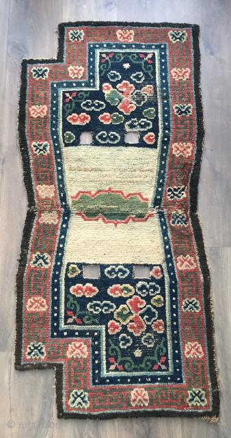 Lovely antique Tibetan saddle rug 3 rd qtr 19c very old for a Tibetan piece
All good colours fluffy clouds !             