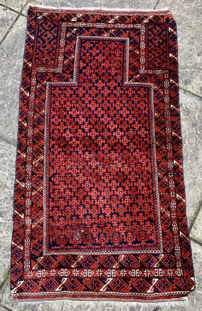 just in an antique Baluch rug with outstanding natural dyes very fine weave  with super soft velvety wool. From Meshed area of north east Persia made ca 1900 lots of white  ...