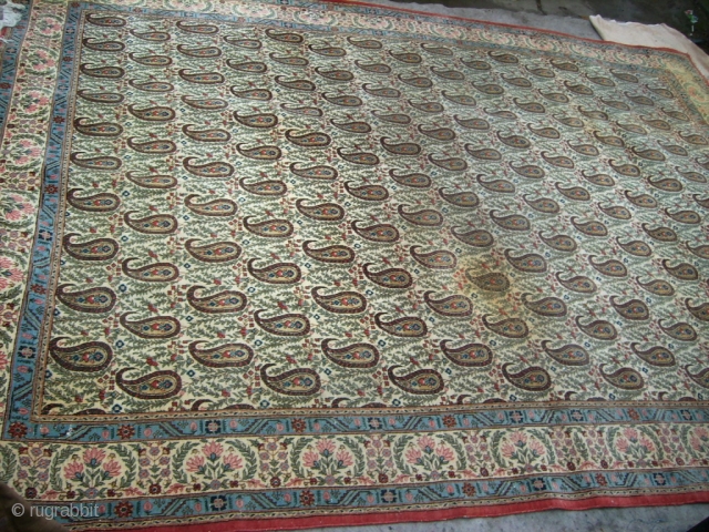 Ghom carpet from about 1930
Size: 330 x 430
Good estate but must be purging.
Price: 2500 euroes                  