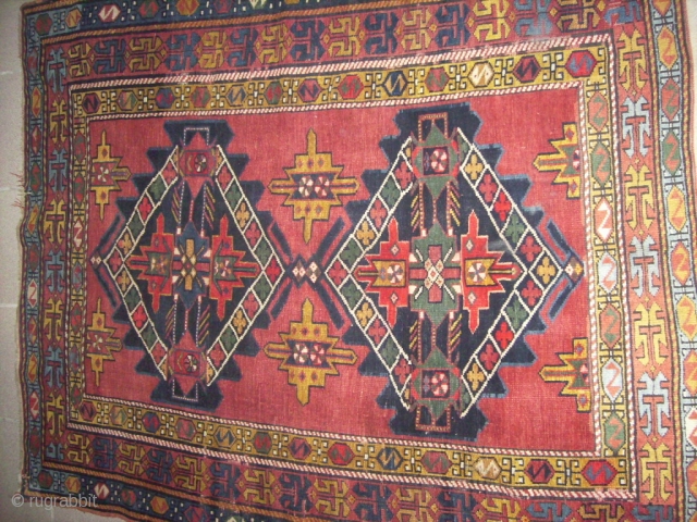 Caucasian carpet from 19th. century
Size: 180 x 140
Good estate and synthetic colour
Price:4500 euro
                    