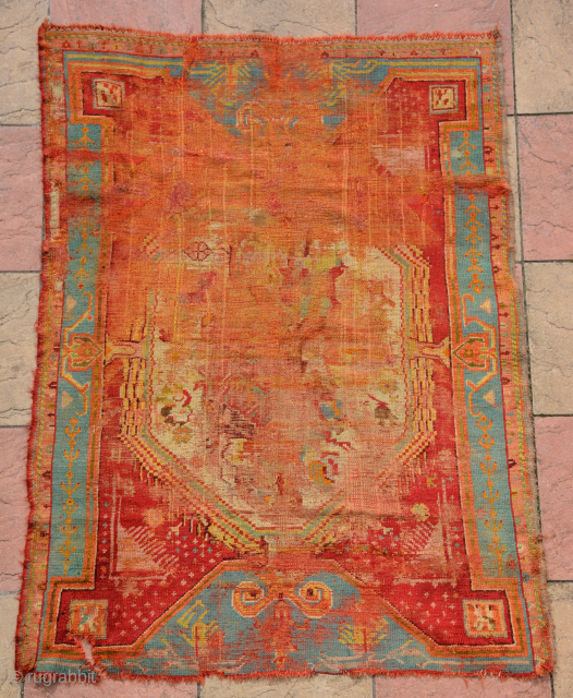 Turkish rug(?) size is185 x 135 cm