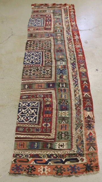 Anatolian kilim. 361 x 88 cm.                           