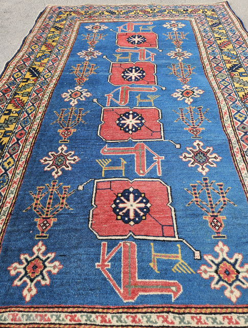 Shirvan, 167 x 100 cm.                            