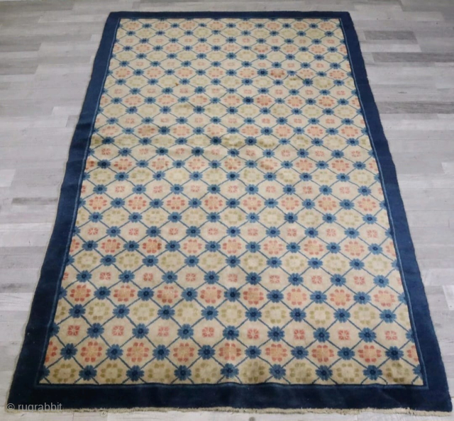 Nice all over design Peking rug size 4'2" x 7'2".