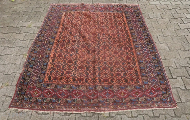 Afshar size 5'2" x 6'7".