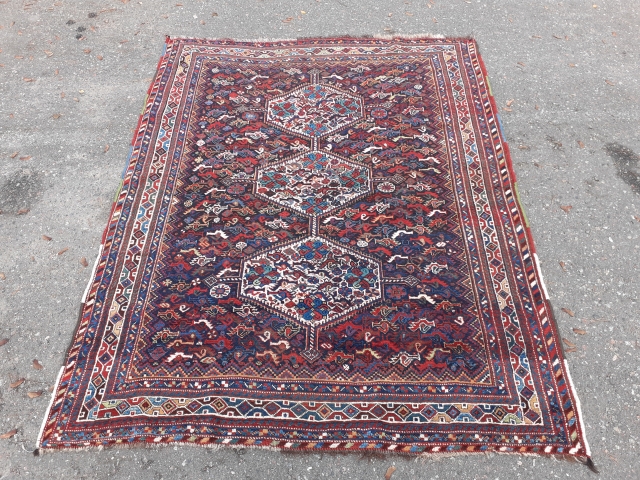 Lovely Khamseh size 200 x 156 cm. Good condition                        