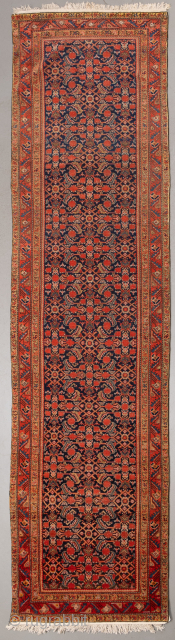 Beautiful Malayer, single weft. 3'7" x 13'5".
