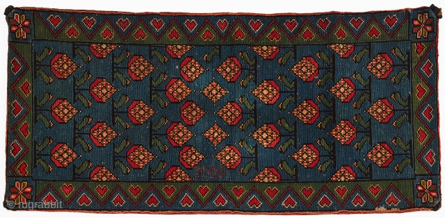 Very unique swedish agedyna, late 18th century-early 19th century. Lovely colours.
Size 106 x 48 cm.                  