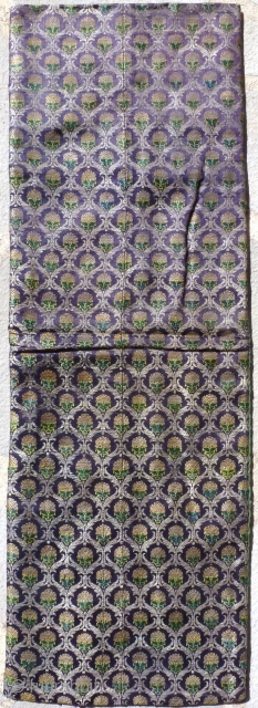 Silk and Silver persian textile. 76 x 25 cm.                        