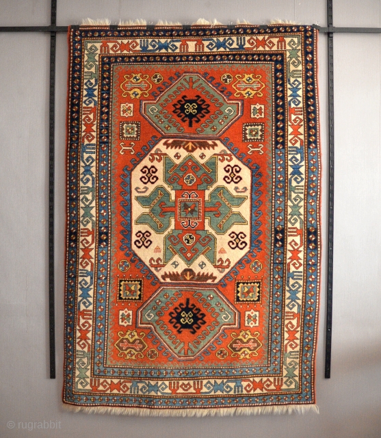 Early 20th cen. Caucasian Lori Pambak kazak Rug size 5’2” x 7’8″ 156x232cm                    