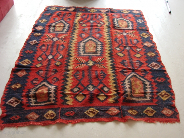 Funky Macedonian.

Wool.
20th Century.                              