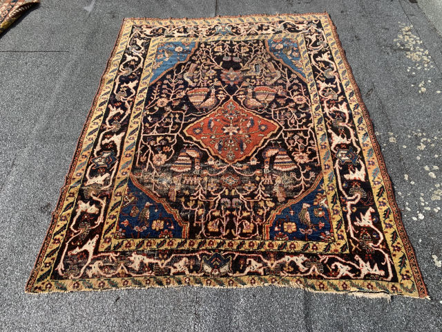 Antique Carpet 
Size:144x187 cm                             