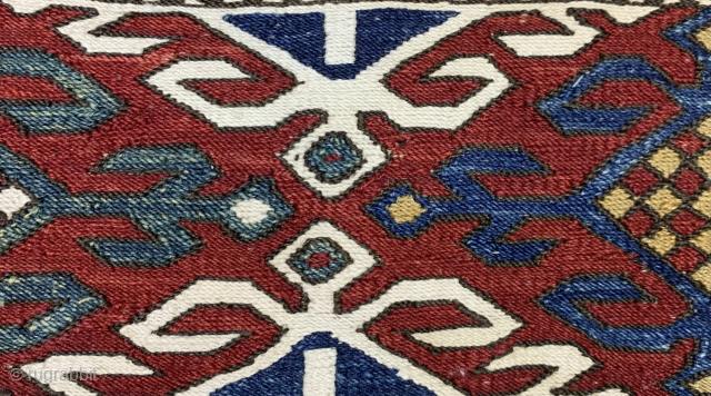 Shahsavan mafrash soumak panel.
  19th century. 
All natural dyes.
Size:105x42 cm                      