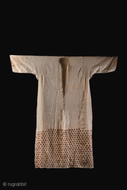 A fine Ottoman dress. Linen. Good condition. XIX Century.                        