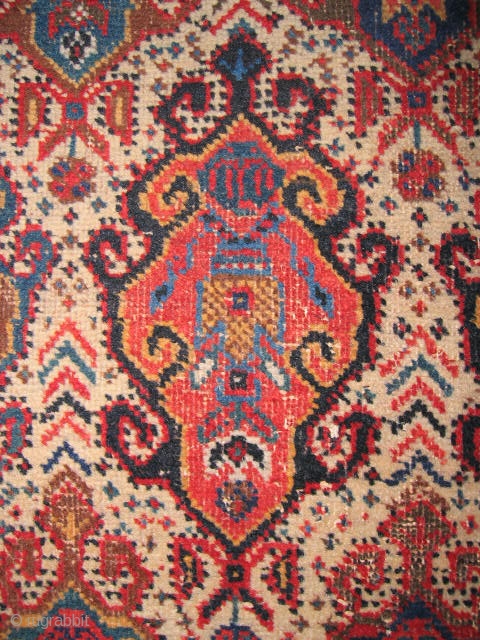 A fine 19th cent. shield Afshar rug with an interesting border. Very oxydized brown. Never restored. Cm 107 x138. Great colours.            