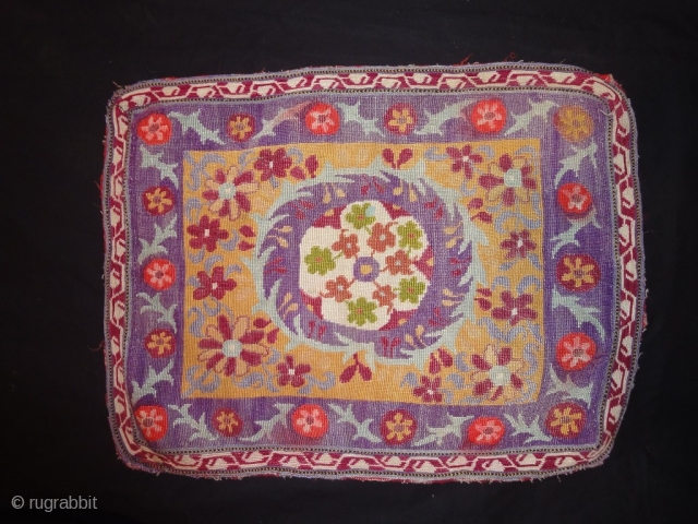 A 1930s Uzbek embroidery (mirror bag?).Cm 48 x36. Fucsine red. Good condition.                     