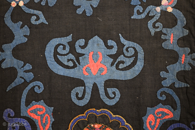 A Chinese Minorities appliqué. Good condition. Cotton on cotton.