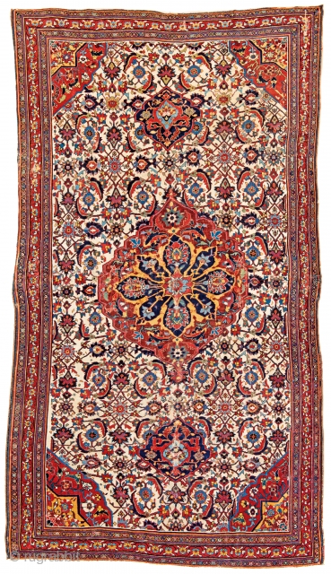 Qashqai, 290 x 160 cm (9ft. 6in. x 5ft. 3in.), Persia, mid 19th century, Warp: wool, weft: silk, pile: wool, Provenance: Siawosch Azadi, Staring bid € 2000, Auction May 18th at 4pm,  ...