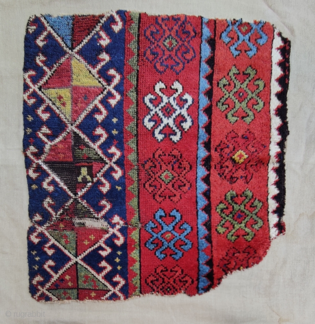 Central Anatolian Konya Fragment Rug Size:76x72cm / 2'6"x2'4"                         