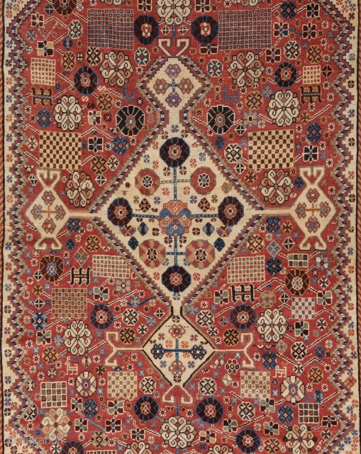 Qashqai rug . All original except for one or two tiny repairs. Good condition with low/medium pile all around. A great combination of soft and electric colors. Also a pleasing balance between  ...