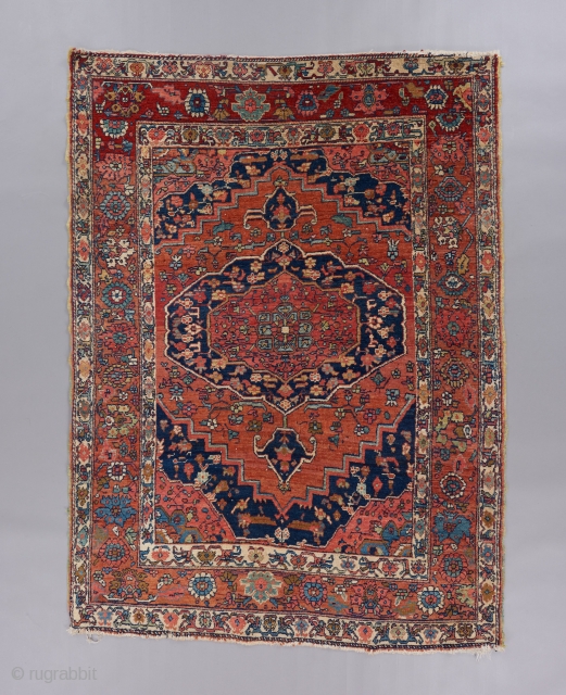 Super cute small Heriz rug with a thoroughly villagey vibe. 6' x 4'5". Very good condition.                 