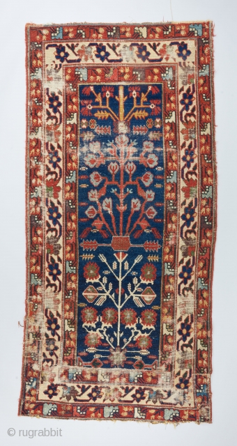 An early Northwest shrub runner that has been reduced in length. Ca. 1800. Great color and drawing. 

Please take a look at our website for more collectible and decorative woven art :  ...