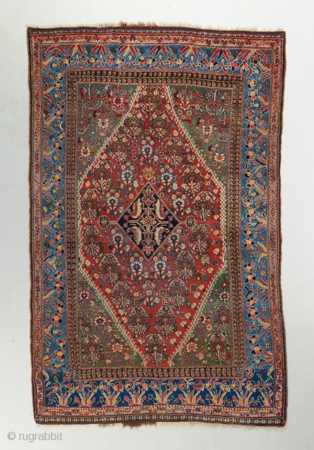 A gorgeous and rare Kahskuli Qashqai in near perfect condition. Late 19th century . Has a bit of artificial dye at the top. Not the finest type for a Kashkuli but very  ...