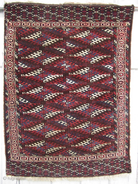 Hello all! I recently found this beauteous Turkman piece that I would like to show to the community here at rug rabbit. I recently gave it a much needed bath and was  ...