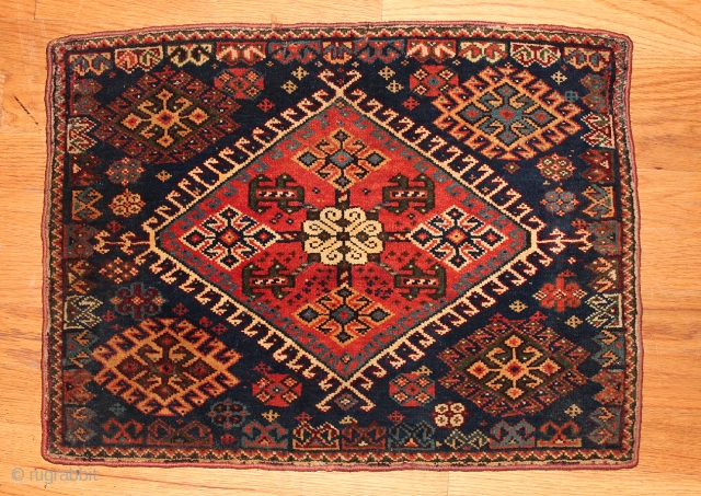Gorgeous antique Qashqai bagface, fine weave, full pile, feels like velvet. 22.5 x 17 inches.                  