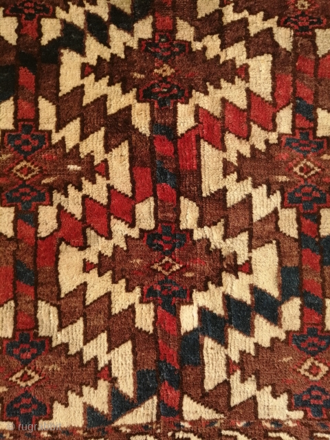 Antique Turkmen Yamut 
Size 110x55 cm                           