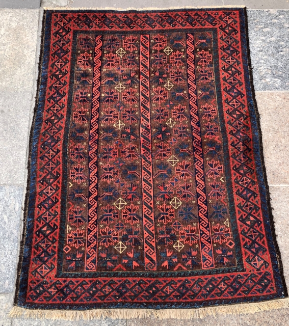 Antique Baluch 
Size 125x95 cm                            