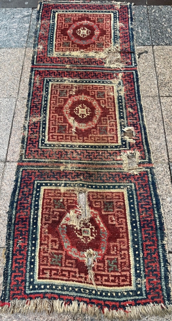 Antique Tibetan Tsokden Rug 
Size 180x65 cm                          