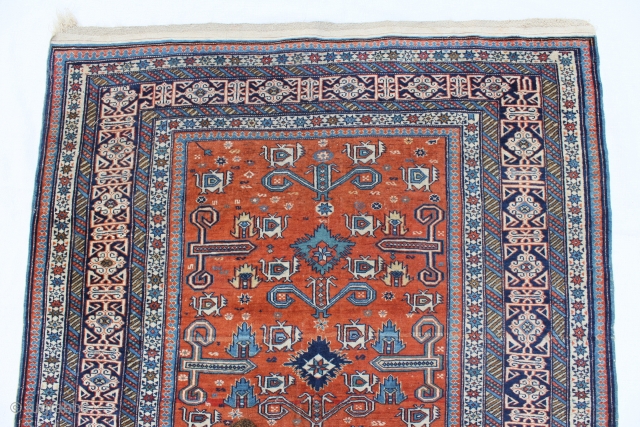 Caucasian Perepedil rug 169x127cm circq 1900 
on a coppered ground, very well very vine knots,Completely original, all color natural
dyes,Overall verygood condition.            