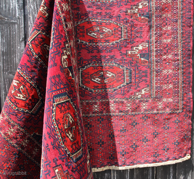 Teke "Salor" Tschowal Turkmenistan around 1900 very fine knotting, excellent condition
Size: 141x77cm