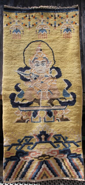 Chinese, Mongolian " Pillar" carpet Very good condition Size: 175x80cm                       