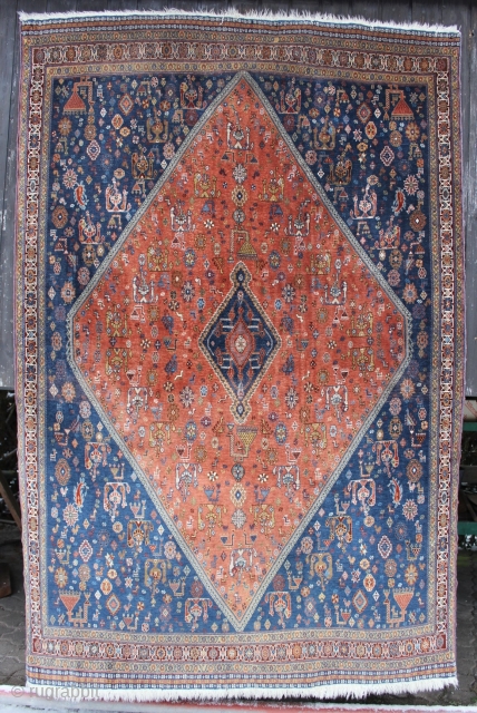 Gashgai - Gashguli around 1920 very fine weave excellent condition.
Size: 195x 127cm                     