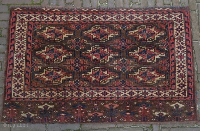 Jomud chuval, This Yomud has a kilim backside. 70 x 112                      