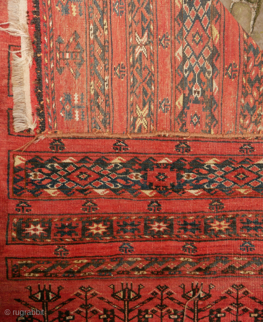 Ersari chuval, half, 72 x 107 cm. The color is pink-ish red
Please use contactform on beamol.nl                 