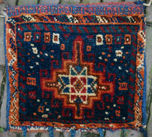 Qashqai chanteh, 33 x 30 cm. 
please use contactform on beamol.nl                      