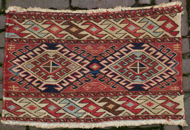 Sumac cicim Shahsavan panel, good colours, 33 x 52 cm. please use contactform on www.beamol.nl
                  