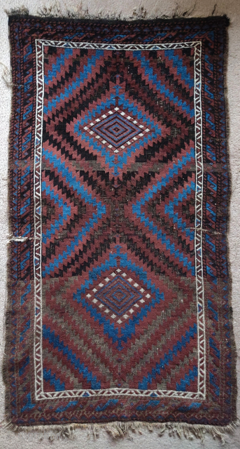 Zig-zaggy diamond Baluch with fantastic blue                           