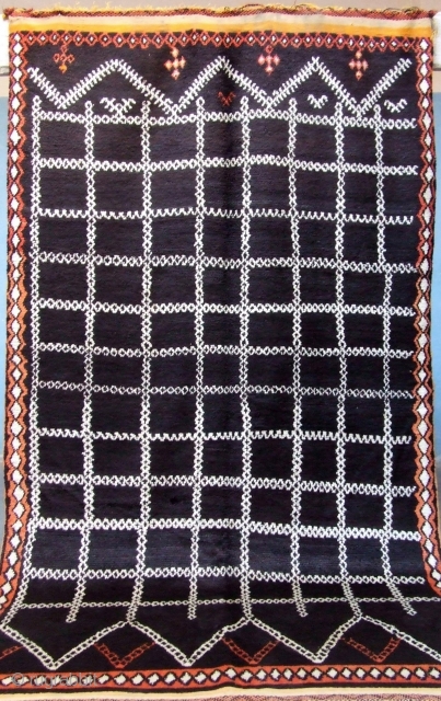 Rf 12-Ait Ouaouzguite Berber rug ( Ait Atman ), natural and wool colours, 265 x 142 cm, circa 1920s.              