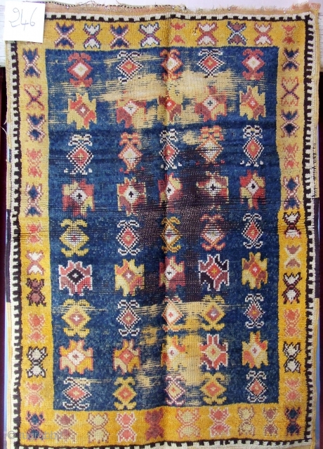 Rf 246- Ait Ouaouzguite Berber rug ( Ait Emer ), wool,  natural colour, 145 x 100 cm, circa 1910s.             