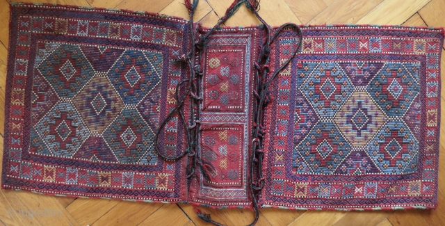 Reverse soumac double bag  in excellent condition with great colors, 19thc                     