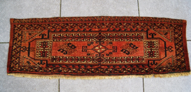 Kizil Ayak Ersari wedding trapping. An animal trapping is a decoration for the (mostly wedding) camel. Excellent condition, no damages at all and all natural colors. Age: last quarter 19th c.
Sizes: 18"  ...