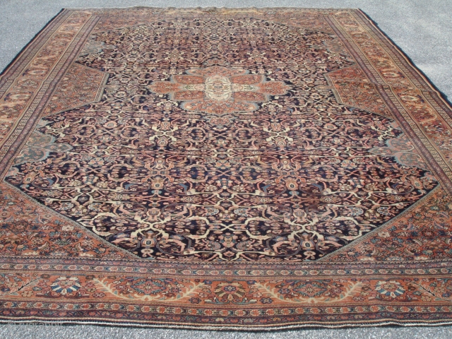 10' 5'' x 13' 5'' - c1890 - Farahan Sarouk - ***Soft***                     