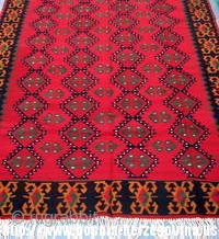 RUG, HANDMADE, COUNTRY OF ORIGIN: BOSNIA HERZEGOVINA (EUROPE)

This rug was made by the hands of experience almost 30 years ago and was kept for the owner and completely NEW, excellent work, extra  ...