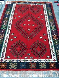 RUG, HANDMADE, COUNTRY OF ORIGIN: BOSNIA HERZEGOVINA (EUROPE)

This rug has been made by the hands of experience almost 30 years ago and was kept for the owner and completely NEW, excellent work,  ...