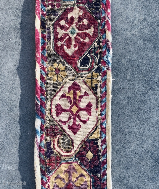 Beautiful early 19th century Uzbek Sharisabz region Belt. Excellent natural colours and cross stitches. spectacular block print backing. The size is 95cm by 15cm  Offered reasonable price.     