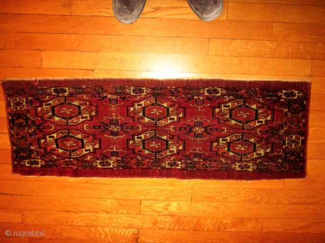 TEKKE 6 GUL TORBA    

14 X 42 INCHES

EVEN VELVET PILE 

SOLD                   